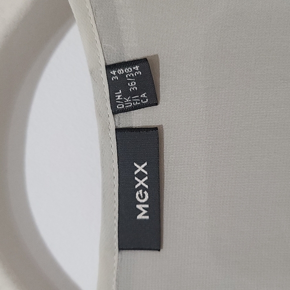 Beige and tan sleeveless top - Picture 2 of 5